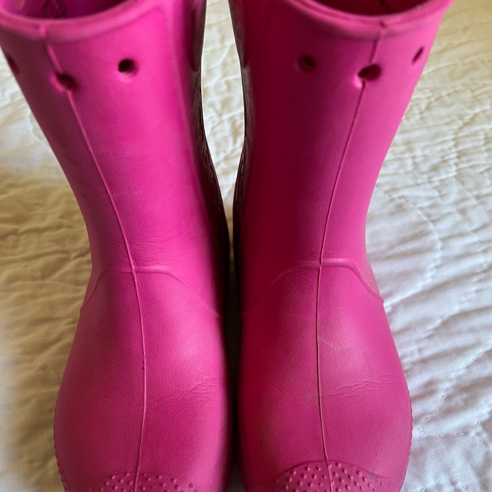 Girls Pink Crocs Rain Boots